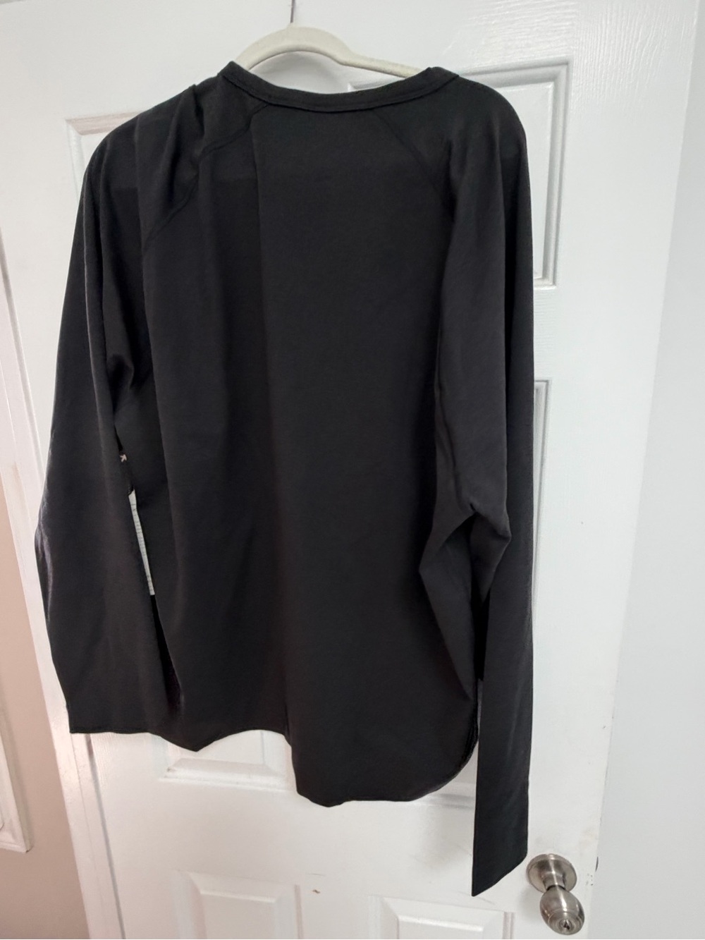 Vuori Black Long Sleeve Lightweight Jacket